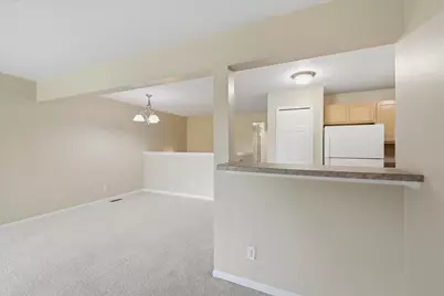2910 Signature Boulevard, Ann Arbor, MI 48103 - Photo 15