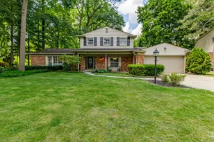 37243 Maple Leaf Ct, Clinton, MI 48036 - Photo 1