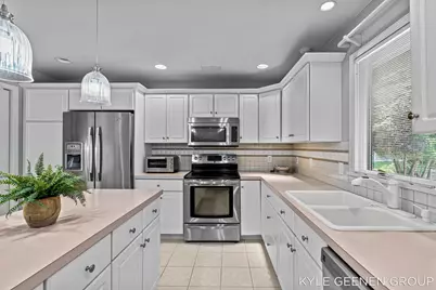 3970 Lake Point Drive, Muskegon, MI 49441 - Photo 13