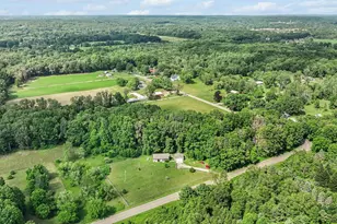 304 19th St, Otsego, MI 49078 - Photo 23