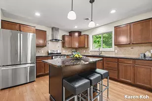 4521 Burton Forest Ct SE, Grand Rapids, MI 49546 - Photo 11