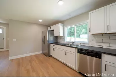 546 N Michigan Avenue, Hastings, MI 49058 - Photo 17
