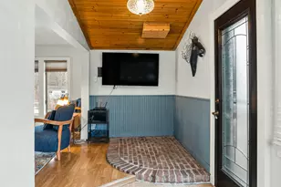 309 Friant St, Grand Haven, MI 49417 - Photo 3