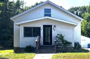 309 Friant St, Grand Haven, MI 49417 - Photo 1