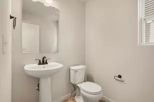352 N Sherman St, Allegan, MI 49010 - Photo 7