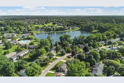 19631 Neptune Court, Northville, MI 48167 - Photo 11