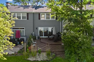 19631 Neptune Ct, Northville, MI 48167 - Photo 3