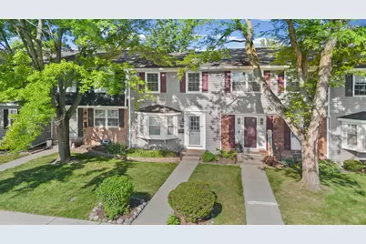 19631 Neptune Court, Northville, MI 48167 - Photo 9