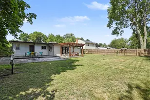 3810 Cheyenne Dr SW, Grandville, MI 49418 - Photo 25