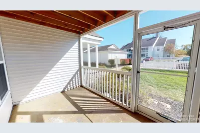 2785 S Knightsbridge Circle, Ann Arbor, MI 48105 - Photo 19