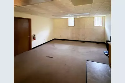 3 Heritage Oak Lane #Entire bldg, Battle Creek, MI 49015 - Photo 11