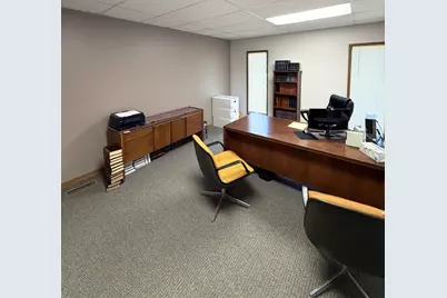 3 Heritage Oak Lane #Entire bldg, Battle Creek, MI 49015 - Photo 7
