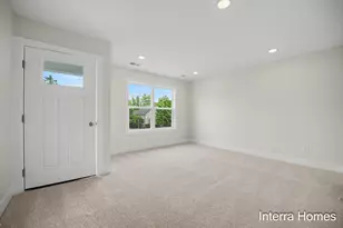 916 Indiana Ave, South Haven, MI 49090 - Photo 7