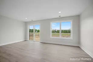 916 Indiana Ave, South Haven, MI 49090 - Photo 5