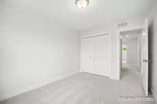 916 Indiana Ave, South Haven, MI 49090 - Photo 15