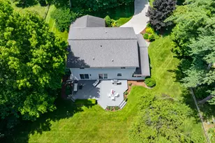 6901 Hickory Point Dr W, Portage, MI 49024 - Photo 45