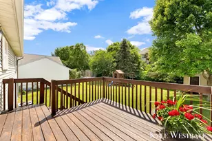 161 Rollingwood Dr, Rockford, MI 49341 - Photo 25