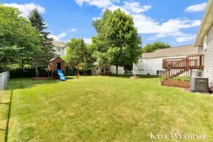 161 Rollingwood Dr, Rockford, MI 49341 - Photo 27