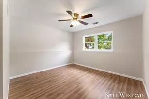 161 Rollingwood Dr, Rockford, MI 49341 - Photo 17
