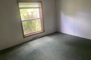 396 Hull St, Coldwater, MI 49036 - Photo 9