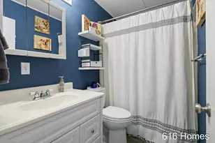 1911 Benjamin Ave NE, Grand Rapids, MI 49505 - Photo 19