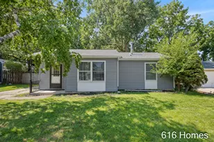 1911 Benjamin Ave NE, Grand Rapids, MI 49505 - Photo 1