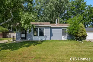 1911 Benjamin Ave NE, Grand Rapids, MI 49505 - Photo 1