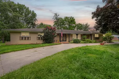 24319 Tamarack Trail, Southfield, MI 48075 - Photo 3