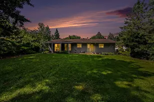9155 Satelite Dr, White Lake, MI 48386 - Photo 3