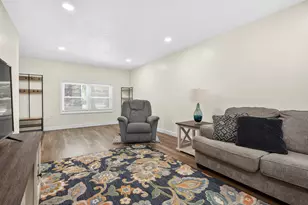 45888 Co Rd 653, Paw Paw, MI 49079 - Photo 5