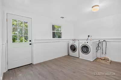 1916 Manning Avenue NW, Grand Rapids, MI 49534 - Photo 17