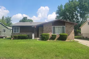 30106 Jamestown St, Romulus, MI 48174 - Photo 3