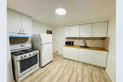 54 E Fairmount Avenue, Pontiac, MI 48340 - Photo 13