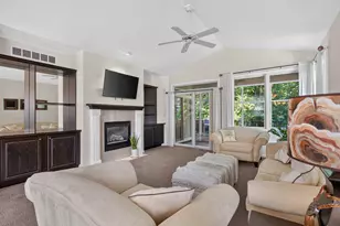 3025 S Wood Dale Dr, Jackson, MI 49203 - Photo 11