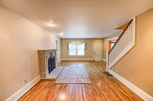 648 Sunset Ln, East Lansing, MI 48823 - Photo 9