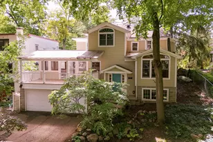 648 Sunset Ln, East Lansing, MI 48823 - Photo 5