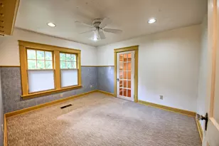 648 Sunset Ln, East Lansing, MI 48823 - Photo 39