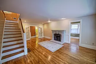 648 Sunset Ln, East Lansing, MI 48823 - Photo 7