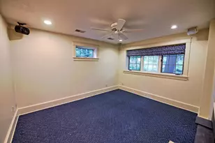 648 Sunset Ln, East Lansing, MI 48823 - Photo 37