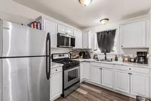 7541 Orchard Ave, Warren, MI 48091 - Photo 5