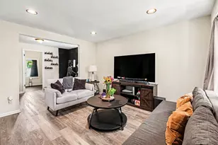 7541 Orchard Ave, Warren, MI 48091 - Photo 3