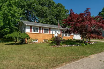 2535 Powers Avenue NW, Grand Rapids, MI 49544 - Photo 3