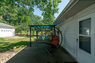 2535 Powers Ave NW, Grand Rapids, MI 49544 - Photo 35
