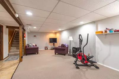2535 Powers Avenue NW, Grand Rapids, MI 49544 - Photo 17
