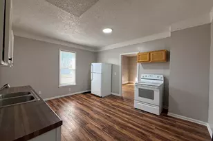 1732 7th St, Muskegon, MI 49441 - Photo 9