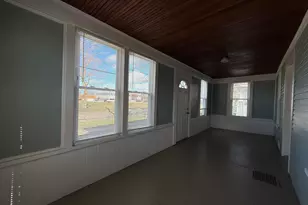 1732 7th St, Muskegon, MI 49441 - Photo 3