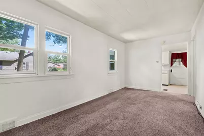 2717 Springmont Avenue, Kalamazoo, MI 49008 - Photo 5
