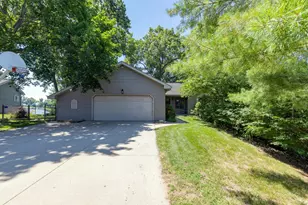 61763 Crestlane Dr, Sturgis, MI 49091 - Photo 5