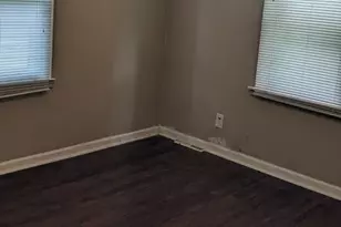 8649 Jewett Ave, Warren, MI 48089 - Photo 9