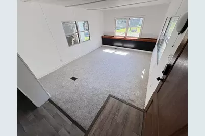 875 E Michigan Avenue #6, Marshall, MI 49068 - Photo 3